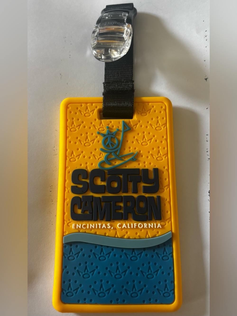 NWT Scotty Cameron Gallery Peace Surfer Encinitas Rubber Leash Gold Blue Golf 62